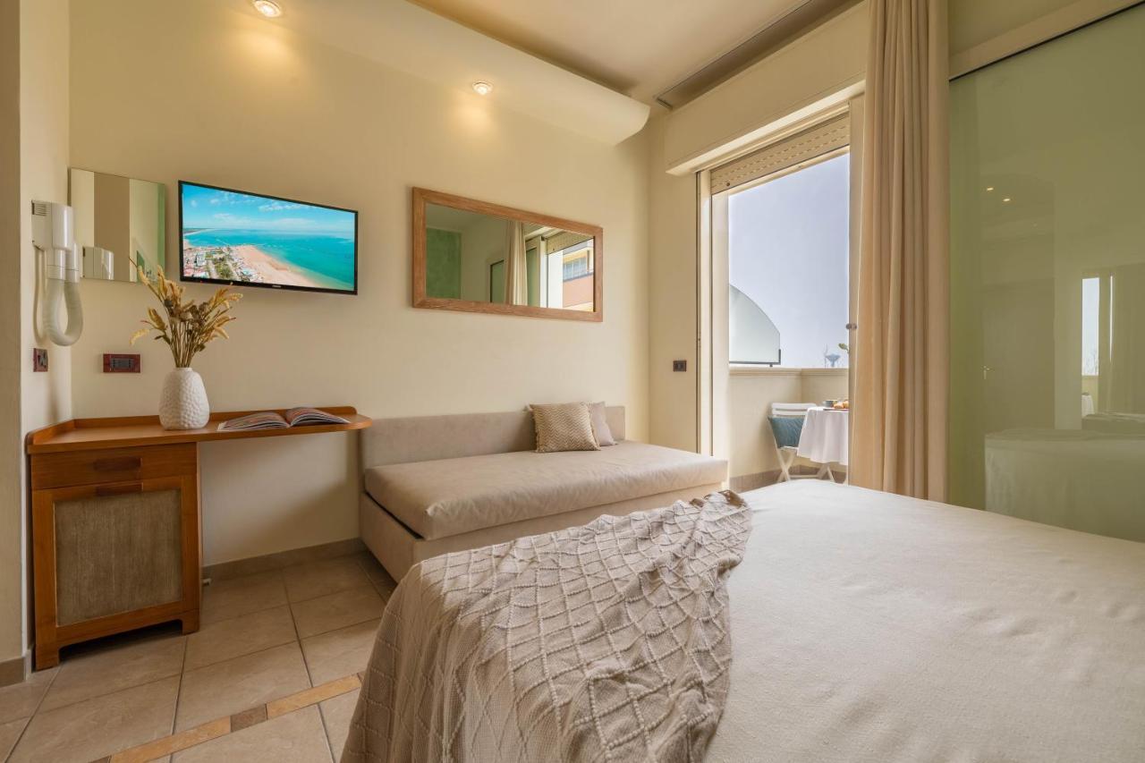 Hotel Smeraldo Cesenatico Zewnętrze zdjęcie