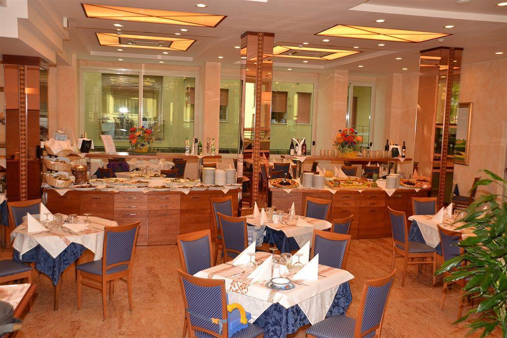 Hotel Smeraldo Cesenatico Zewnętrze zdjęcie