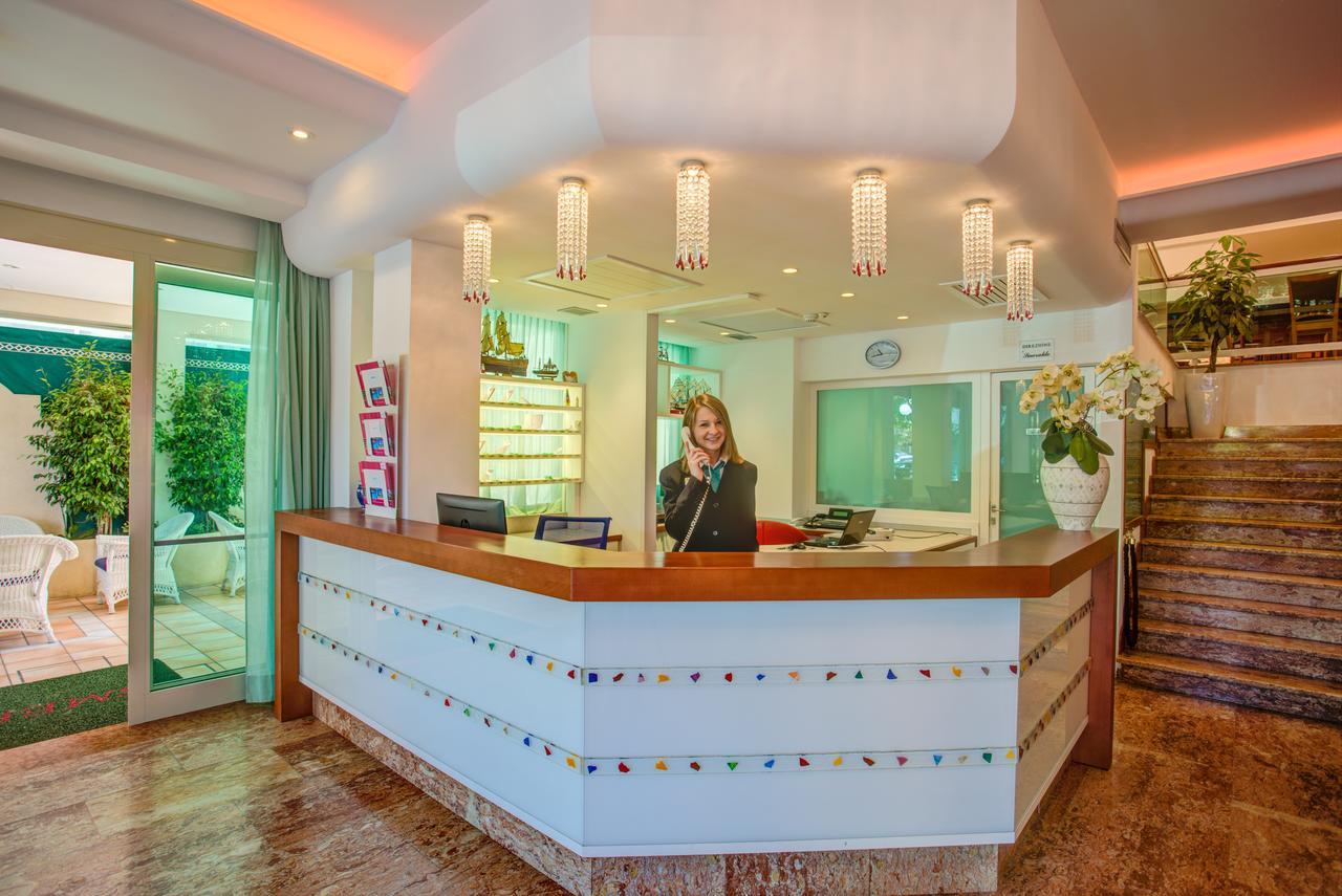 Hotel Smeraldo Cesenatico Zewnętrze zdjęcie